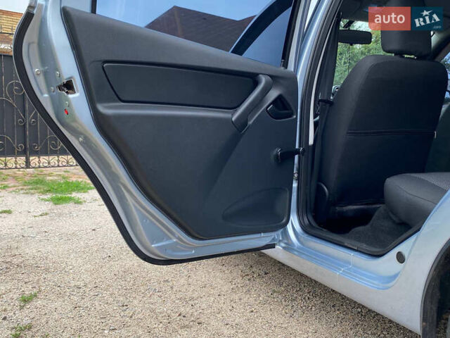 Серый ВАЗ 2190 Гранта, объемом двигателя 1.6 л и пробегом 80 тыс. км за 4000 $, фото 13 на Automoto.ua