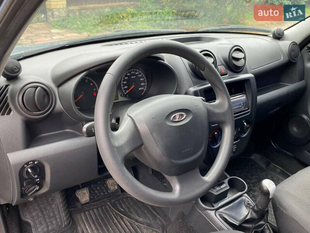 Серый ВАЗ 2190 Гранта, объемом двигателя 1.6 л и пробегом 80 тыс. км за 4000 $, фото 18 на Automoto.ua