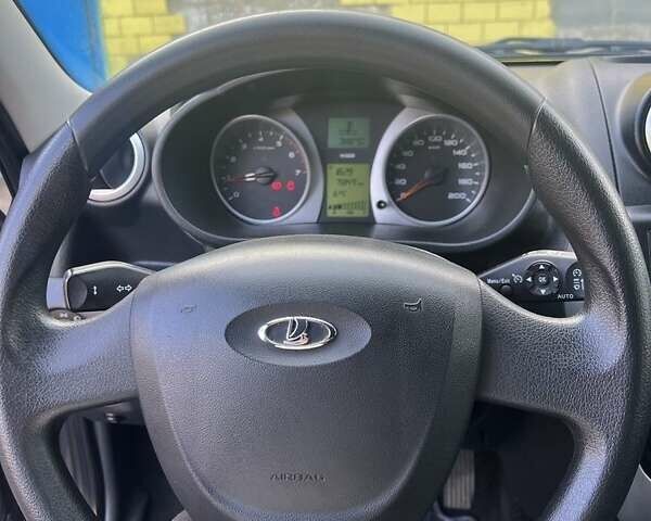 Сірий ВАЗ 2190 Гранта, об'ємом двигуна 1.6 л та пробігом 75 тис. км за 4300 $, фото 7 на Automoto.ua