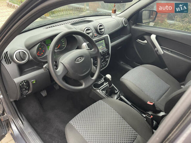 Серый ВАЗ 2190 Гранта, объемом двигателя 1.6 л и пробегом 76 тыс. км за 5390 $, фото 12 на Automoto.ua