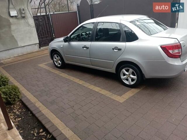 Сірий ВАЗ 2190 Гранта, об'ємом двигуна 1.6 л та пробігом 88 тис. км за 5500 $, фото 39 на Automoto.ua