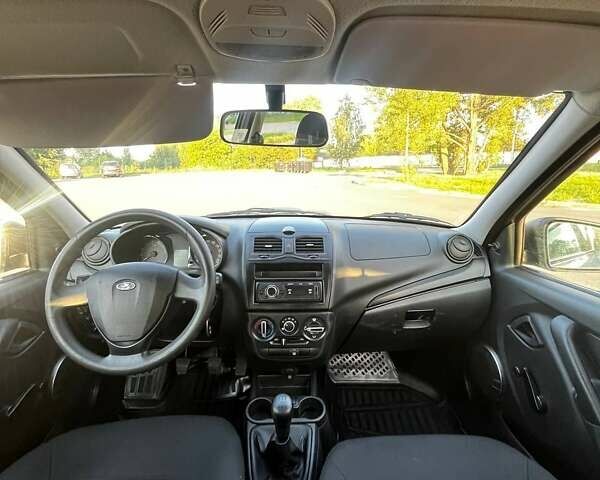 Серый ВАЗ 2190 Гранта, объемом двигателя 1.6 л и пробегом 106 тыс. км за 4100 $, фото 5 на Automoto.ua