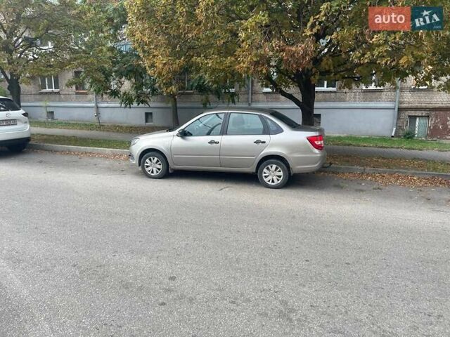ВАЗ 2190 Гранта 2021 в Запорожье на Automoto.ua Серый ВАЗ 2190 Гранта, объемом двигателя 1.6 л и пробегом 100 тыс. км за 6300 $, фото 1 на Automoto.ua