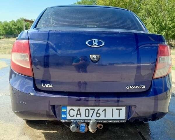 Синій ВАЗ 2190 Гранта, об'ємом двигуна 1.6 л та пробігом 1000 тис. км за 2200 $, фото 1 на Automoto.ua