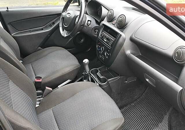 Синій ВАЗ 2190 Гранта, об'ємом двигуна 1.6 л та пробігом 102 тис. км за 3300 $, фото 9 на Automoto.ua