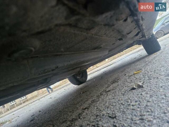 ВАЗ 2190 Гранта 2012 у Харкові на Automoto.ua Синій ВАЗ 2190 Гранта, об'ємом двигуна 1.6 л та пробігом 250 тис. км за 1750 $, фото 13 на Automoto.ua