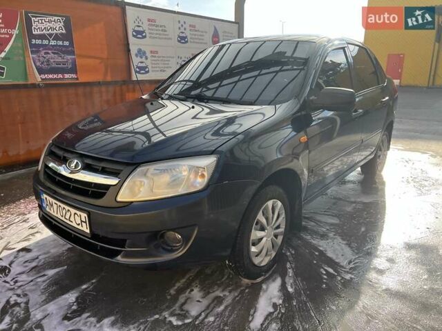 Синий ВАЗ 2190 Гранта, объемом двигателя 1.6 л и пробегом 194 тыс. км за 3100 $, фото 1 на Automoto.ua