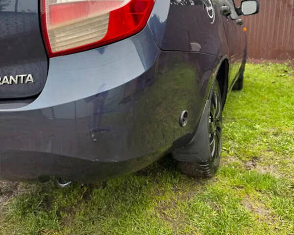 Синий ВАЗ 2190 Гранта, объемом двигателя 1.6 л и пробегом 207 тыс. км за 2600 $, фото 2 на Automoto.ua