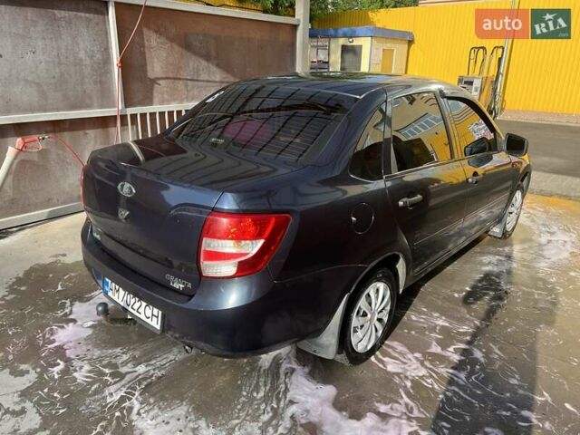 Синий ВАЗ 2190 Гранта, объемом двигателя 1.6 л и пробегом 194 тыс. км за 3100 $, фото 2 на Automoto.ua