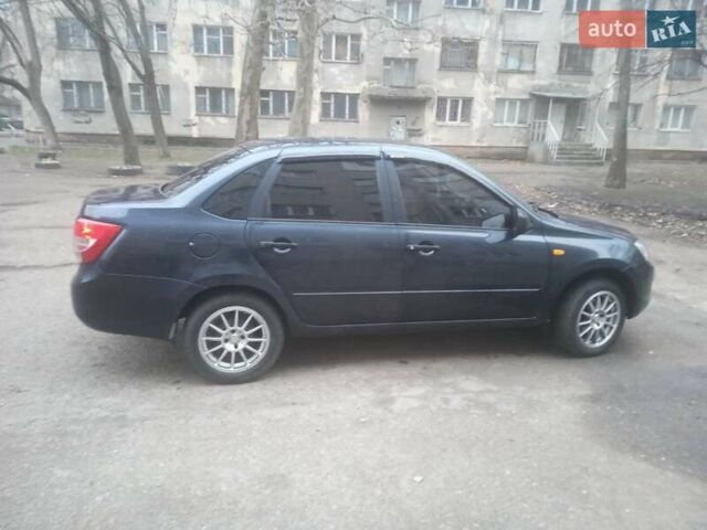 Синий ВАЗ 2190 Гранта, объемом двигателя 1.6 л и пробегом 110 тыс. км за 3200 $, фото 5 на Automoto.ua