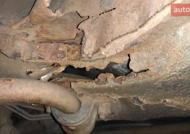 ВАЗ 2190 Гранта 2012 у Харкові на Automoto.ua Синій ВАЗ 2190 Гранта, об'ємом двигуна 1.6 л та пробігом 250 тис. км за 1750 $, фото 14 на Automoto.ua