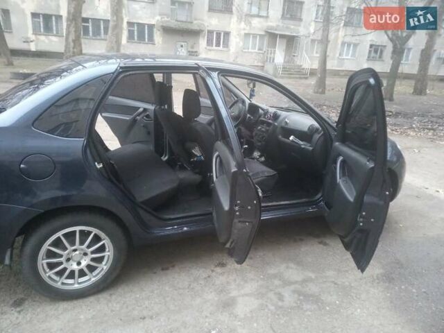 Синий ВАЗ 2190 Гранта, объемом двигателя 1.6 л и пробегом 110 тыс. км за 3200 $, фото 1 на Automoto.ua
