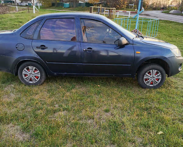 Синій ВАЗ 2190 Гранта, об'ємом двигуна 1.6 л та пробігом 289 тис. км за 2600 $, фото 7 на Automoto.ua