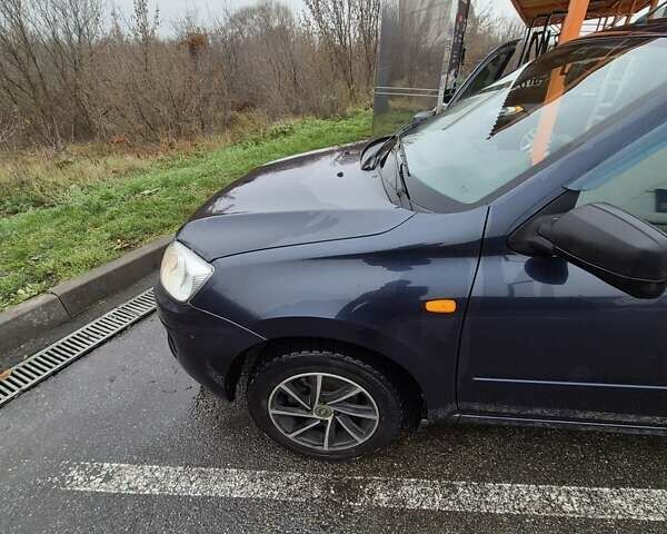 Синий ВАЗ 2190 Гранта, объемом двигателя 1.6 л и пробегом 195 тыс. км за 4000 $, фото 19 на Automoto.ua