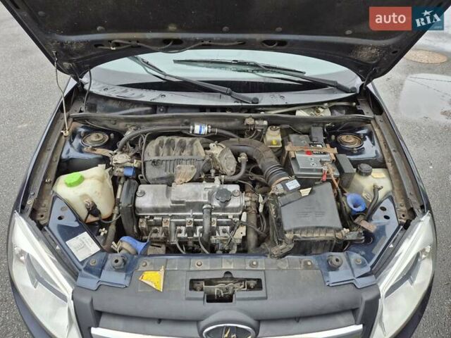 Синий ВАЗ 2190 Гранта, объемом двигателя 1.6 л и пробегом 195 тыс. км за 4000 $, фото 23 на Automoto.ua