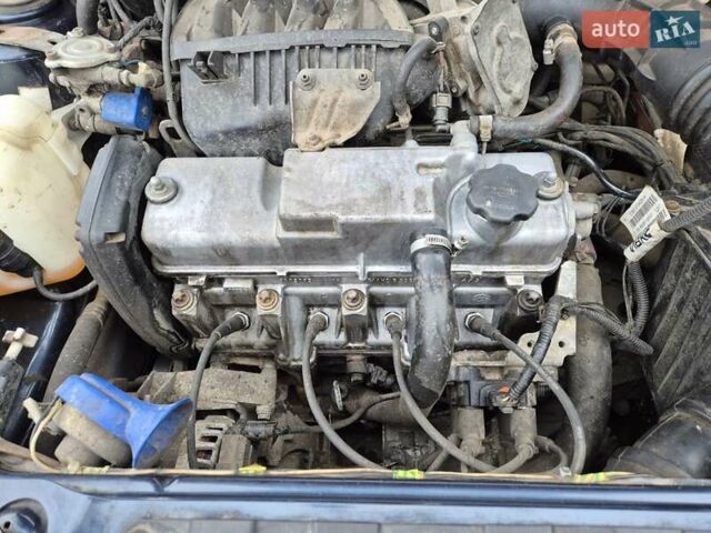 Синий ВАЗ 2190 Гранта, объемом двигателя 1.6 л и пробегом 195 тыс. км за 4000 $, фото 24 на Automoto.ua