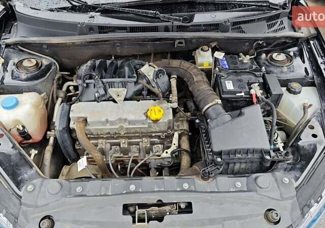 Чорний ВАЗ 2191 Granta, об'ємом двигуна 1.6 л та пробігом 55 тис. км за 5203 $, фото 7 на Automoto.ua