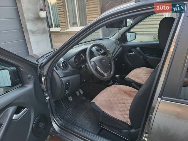 Коричневый ВАЗ 2191 Granta, объемом двигателя 1.6 л и пробегом 50 тыс. км за 4700 $, фото 6 на Automoto.ua