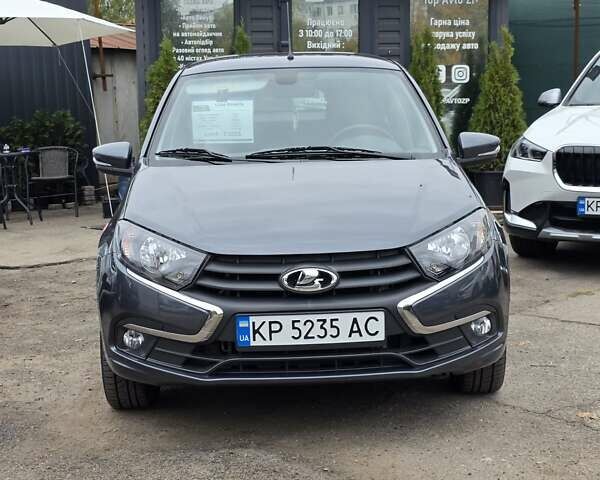 Серый ВАЗ 2192 Granta, объемом двигателя 1.6 л и пробегом 43 тыс. км за 6999 $, фото 1 на Automoto.ua