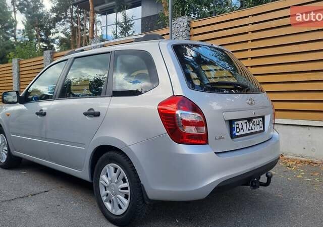 Сірий ВАЗ 2194 Kalina, об'ємом двигуна 1.6 л та пробігом 140 тис. км за 6700 $, фото 1 на Automoto.ua