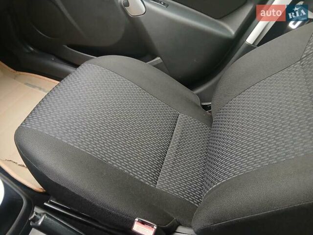 Серый ВАЗ 2194 Kalina Cross, объемом двигателя 1.6 л и пробегом 138 тыс. км за 5300 $, фото 12 на Automoto.ua