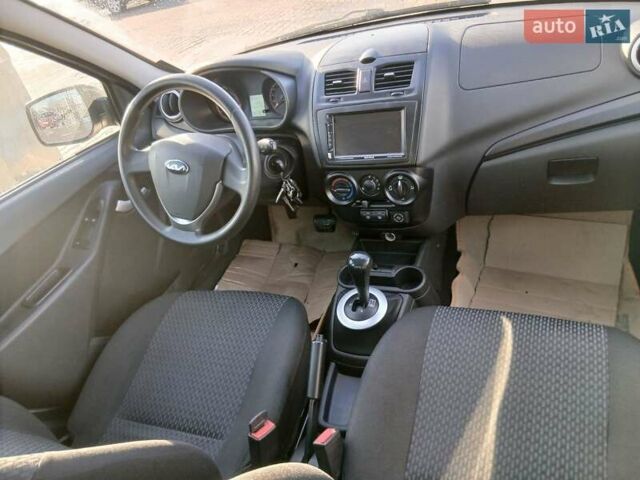 Серый ВАЗ 2194 Kalina Cross, объемом двигателя 1.6 л и пробегом 138 тыс. км за 5300 $, фото 21 на Automoto.ua