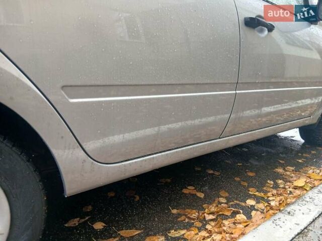 Серый ВАЗ 2194 Kalina Cross, объемом двигателя 1.6 л и пробегом 138 тыс. км за 5300 $, фото 6 на Automoto.ua