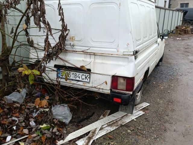 Белый ВАЗ 2346, объемом двигателя 0 л и пробегом 123 тыс. км за 900 $, фото 2 на Automoto.ua