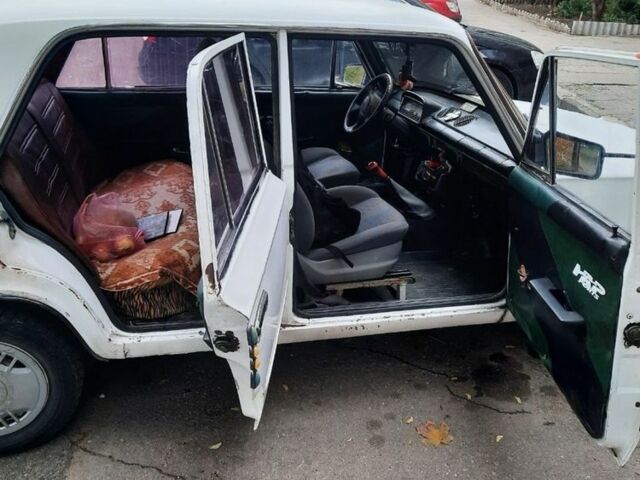 Белый ВАЗ Другая, объемом двигателя 1.5 л и пробегом 50 тыс. км за 705 $, фото 4 на Automoto.ua