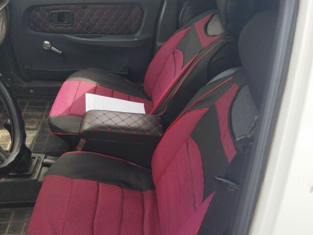 Білий ВАЗ Інша, об'ємом двигуна 1.2 л та пробігом 200 тис. км за 1300 $, фото 2 на Automoto.ua