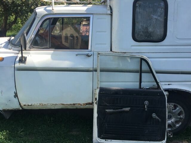 Белый ВАЗ Другая, объемом двигателя 0 л и пробегом 385 тыс. км за 405 $, фото 5 на Automoto.ua