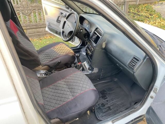 Білий ВАЗ Інша, об'ємом двигуна 0 л та пробігом 178 тис. км за 2800 $, фото 6 на Automoto.ua