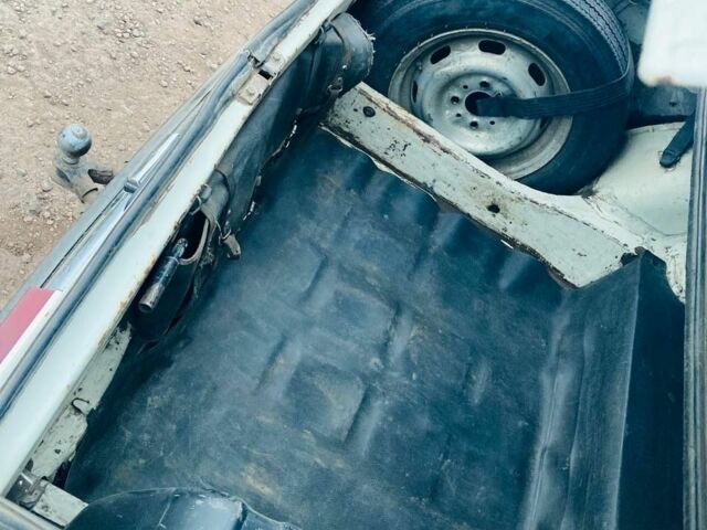 Білий ВАЗ Інша, об'ємом двигуна 1.3 л та пробігом 57 тис. км за 1250 $, фото 3 на Automoto.ua