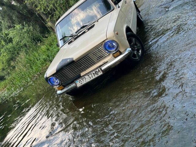 Белый ВАЗ Другая, объемом двигателя 2.45 л и пробегом 200 тыс. км за 713 $, фото 2 на Automoto.ua