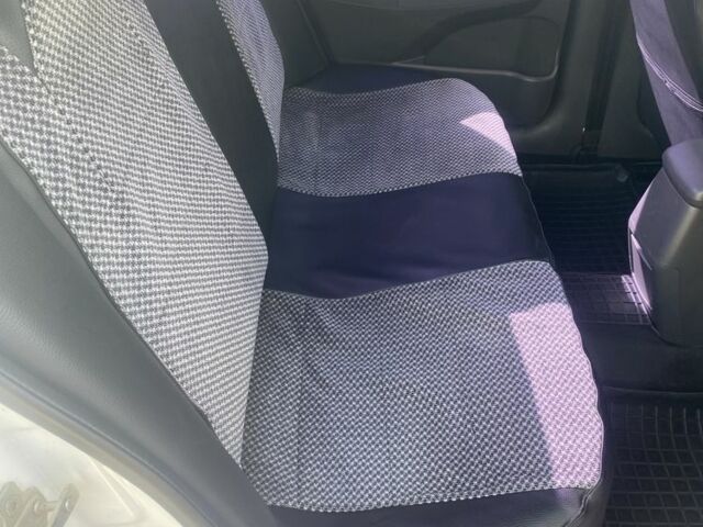 Белый ВАЗ Другая, объемом двигателя 1.5 л и пробегом 60 тыс. км за 3400 $, фото 11 на Automoto.ua