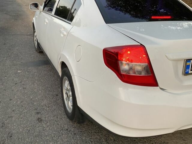 Белый ВАЗ Другая, объемом двигателя 1.5 л и пробегом 60 тыс. км за 3400 $, фото 1 на Automoto.ua