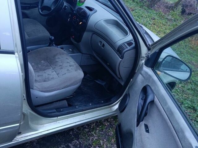 Бежевий ВАЗ Інша, об'ємом двигуна 1.6 л та пробігом 463 тис. км за 1100 $, фото 17 на Automoto.ua