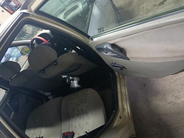 Бежевий ВАЗ Інша, об'ємом двигуна 1.6 л та пробігом 463 тис. км за 1100 $, фото 6 на Automoto.ua