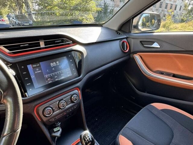 Бежевый ВАЗ Другая, объемом двигателя 1.5 л и пробегом 25 тыс. км за 8500 $, фото 7 на Automoto.ua