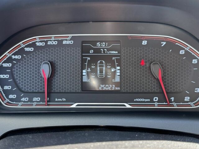 Бежевый ВАЗ Другая, объемом двигателя 1.5 л и пробегом 25 тыс. км за 8500 $, фото 5 на Automoto.ua