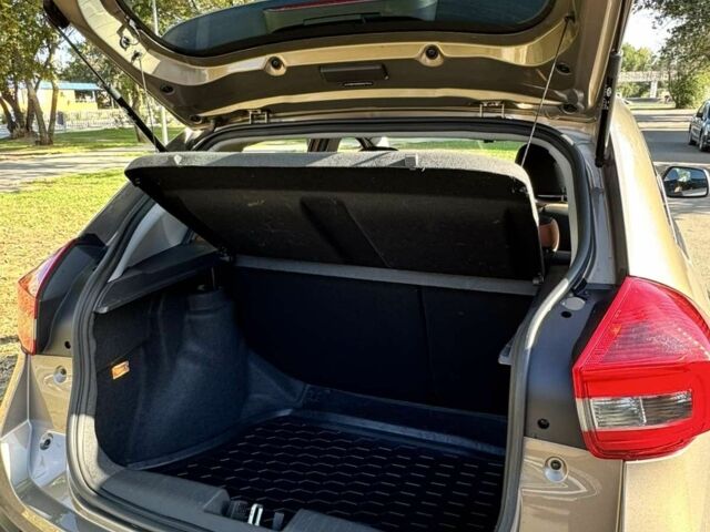 Бежевый ВАЗ Другая, объемом двигателя 1.5 л и пробегом 25 тыс. км за 8500 $, фото 16 на Automoto.ua