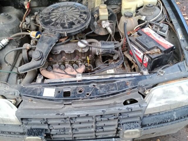 Черный ВАЗ Другая, объемом двигателя 1.3 л и пробегом 647 тыс. км за 951 $, фото 3 на Automoto.ua