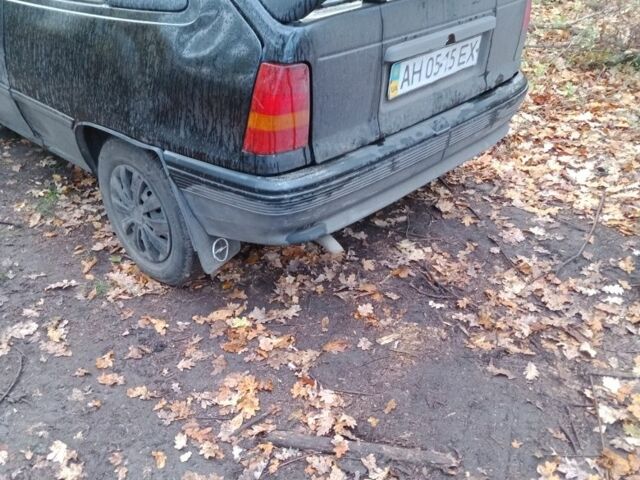 Черный ВАЗ Другая, объемом двигателя 1.3 л и пробегом 647 тыс. км за 951 $, фото 2 на Automoto.ua