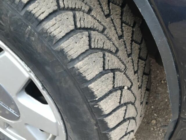 Черный ВАЗ Другая, объемом двигателя 1.6 л и пробегом 198 тыс. км за 1500 $, фото 4 на Automoto.ua