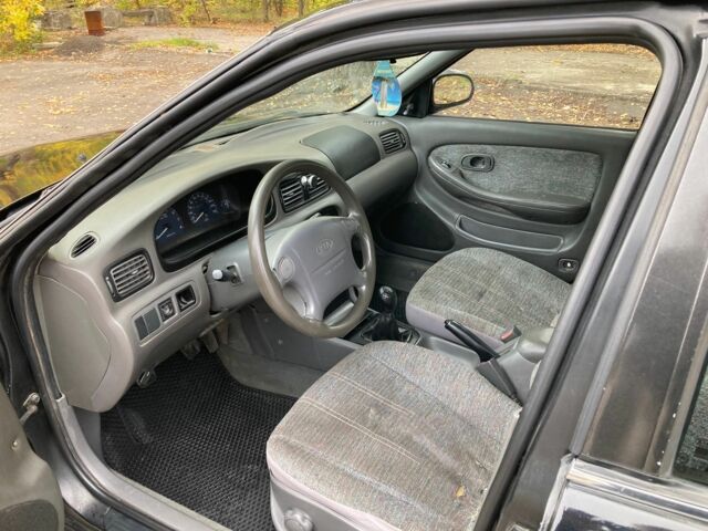 Черный ВАЗ Другая, объемом двигателя 2 л и пробегом 495 тыс. км за 1600 $, фото 4 на Automoto.ua