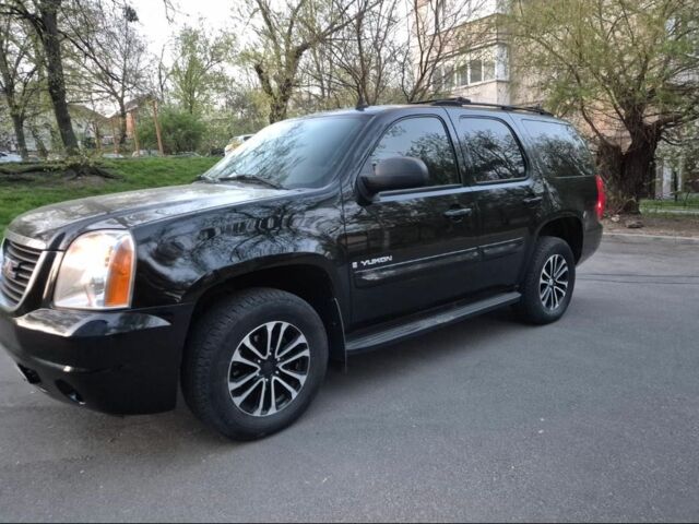 Черный ВАЗ Другая, объемом двигателя 5.3 л и пробегом 289 тыс. км за 10900 $, фото 1 на Automoto.ua