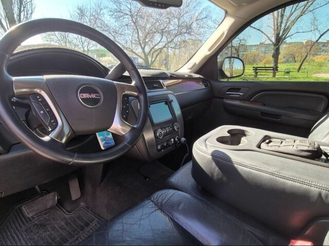 Черный ВАЗ Другая, объемом двигателя 5.3 л и пробегом 289 тыс. км за 10900 $, фото 5 на Automoto.ua