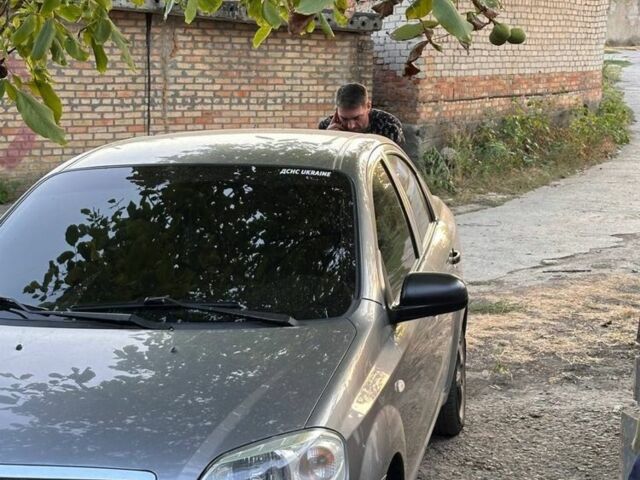 Черный ВАЗ Другая, объемом двигателя 1.6 л и пробегом 250 тыс. км за 4000 $, фото 2 на Automoto.ua