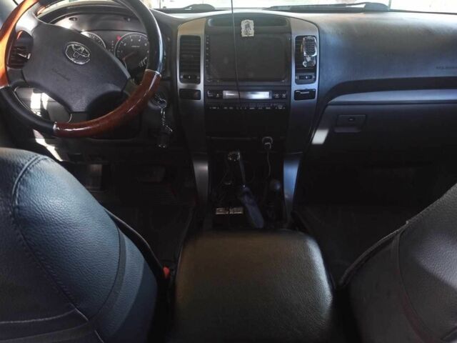 Чорний ВАЗ Інша, об'ємом двигуна 2.7 л та пробігом 295 тис. км за 11900 $, фото 2 на Automoto.ua