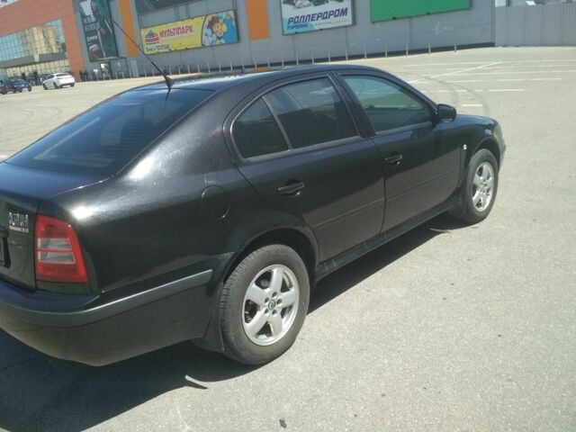 Черный ВАЗ Другая, объемом двигателя 2 л и пробегом 210 тыс. км за 4600 $, фото 1 на Automoto.ua